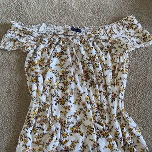 American eagle off the shoulder top